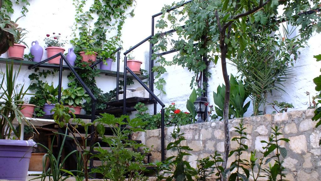 Cakil Pansiyon Kas Exterior photo